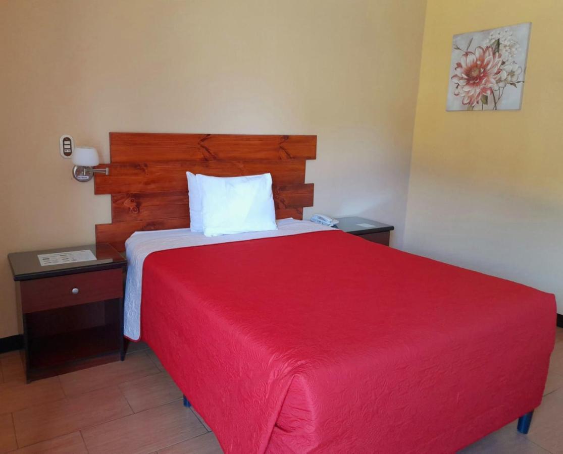 Hotel Y Restaurante Villa Esmeralda Quetzaltenango Extérieur photo