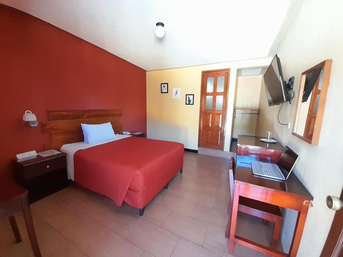 Hotel Y Restaurante Villa Esmeralda Quetzaltenango Extérieur photo