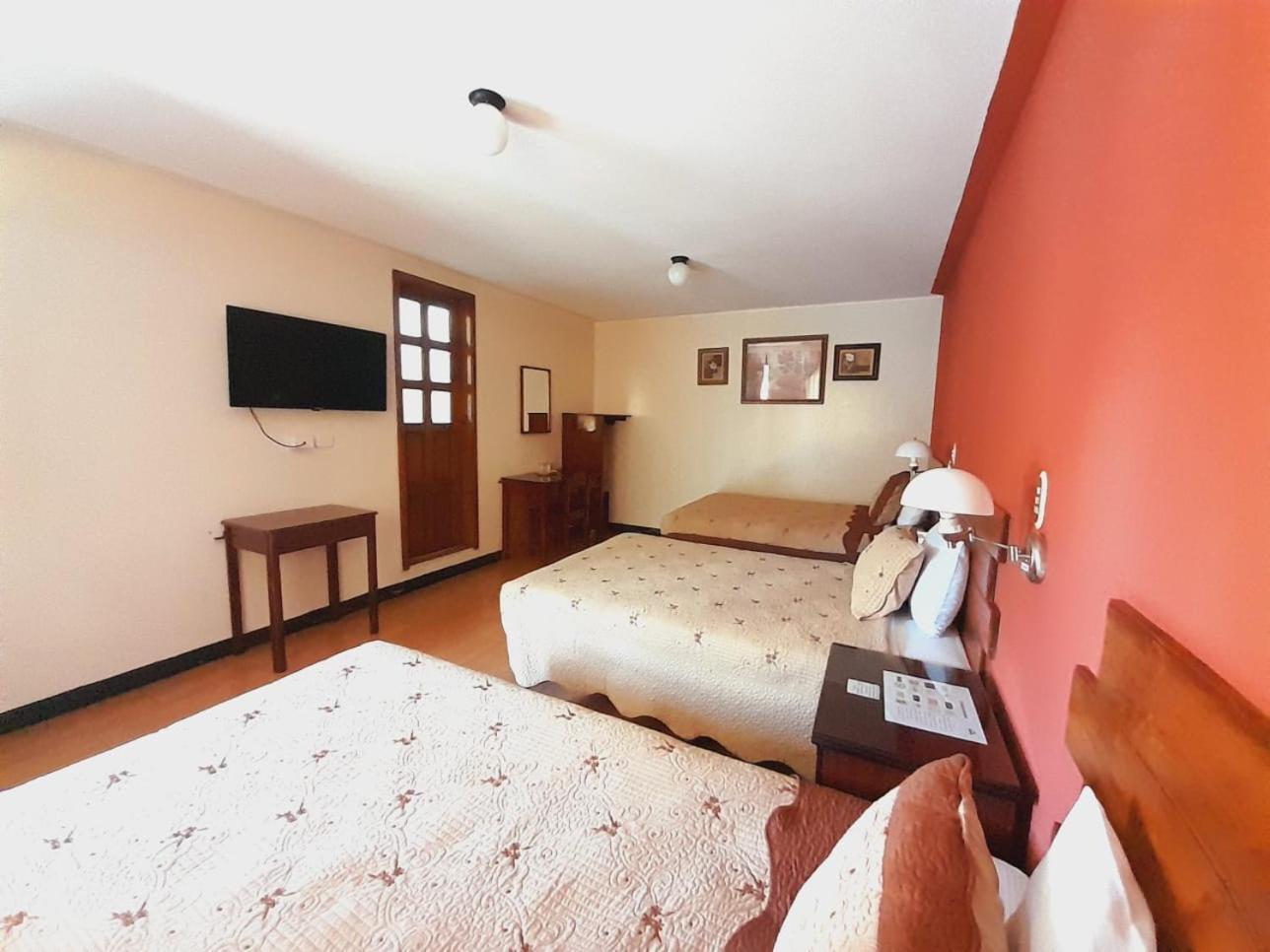 Hotel Y Restaurante Villa Esmeralda Quetzaltenango Extérieur photo
