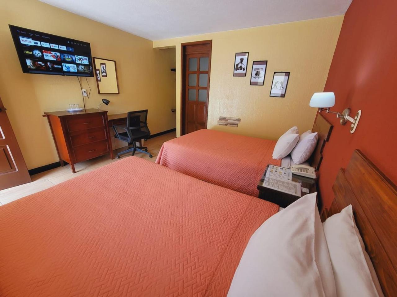 Hotel Y Restaurante Villa Esmeralda Quetzaltenango Extérieur photo