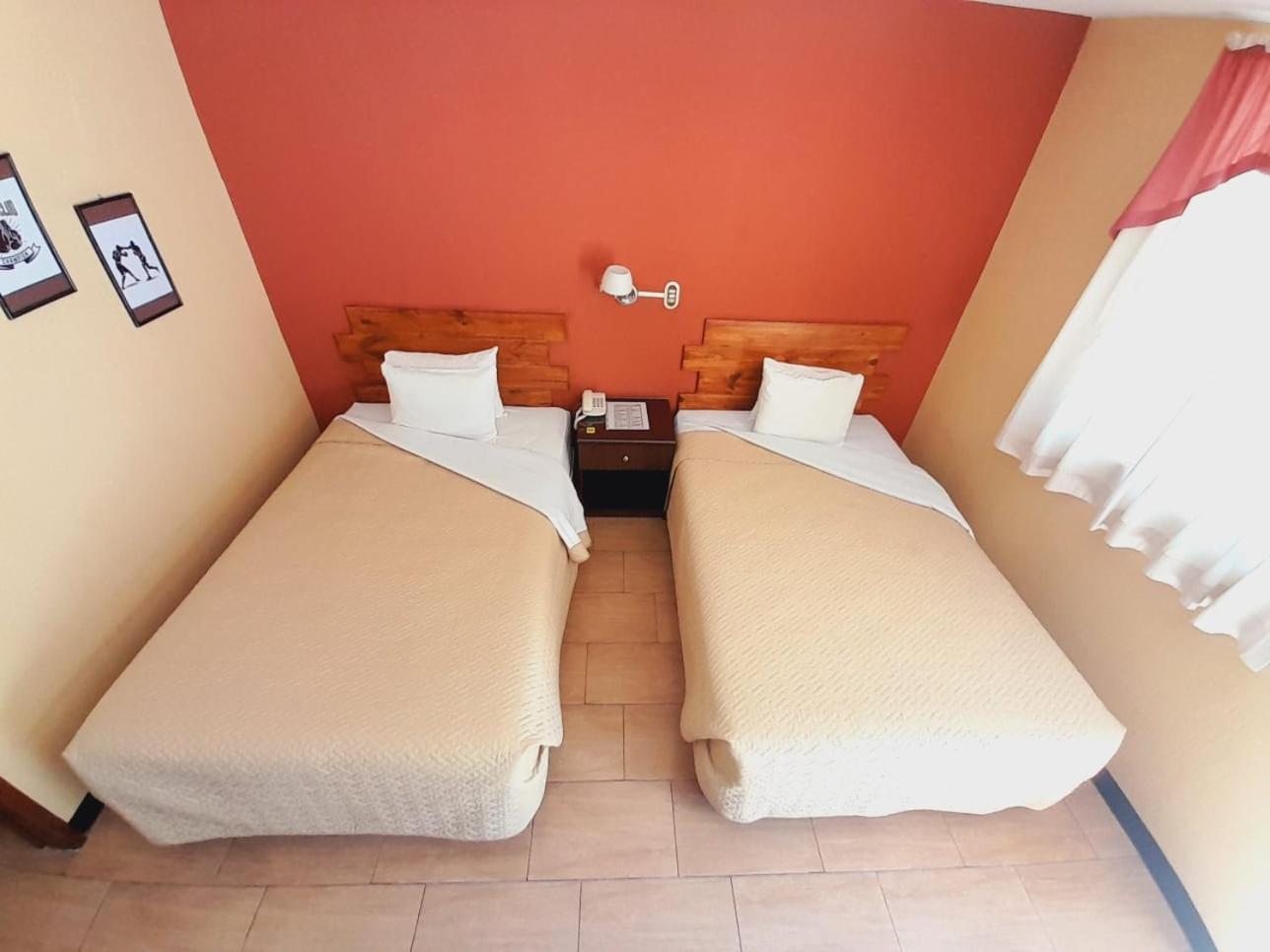 Hotel Y Restaurante Villa Esmeralda Quetzaltenango Extérieur photo
